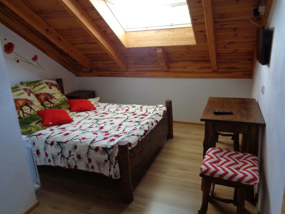 Hacjenda Villa Susiec Kültér fotó