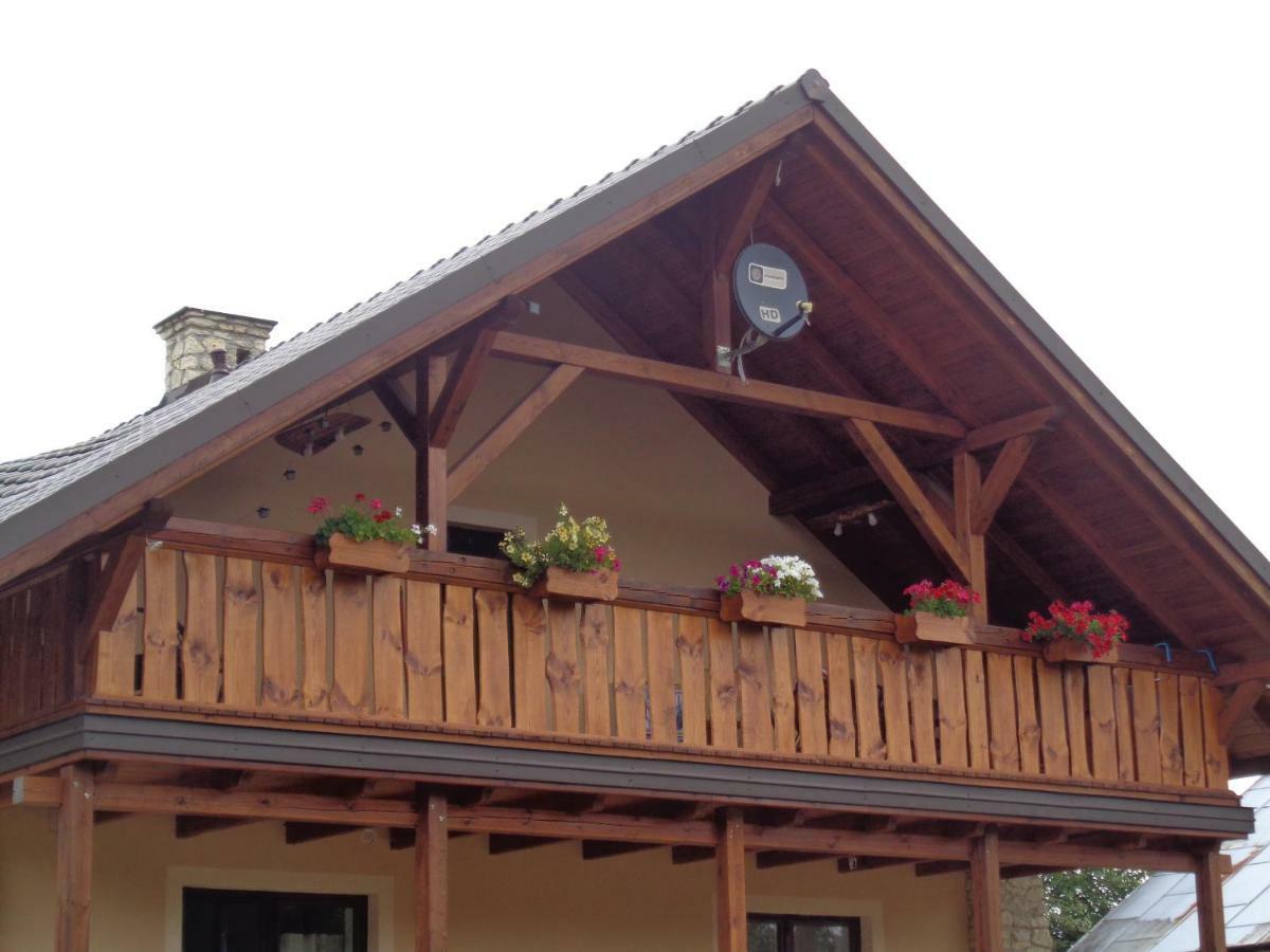 Hacjenda Villa Susiec Kültér fotó